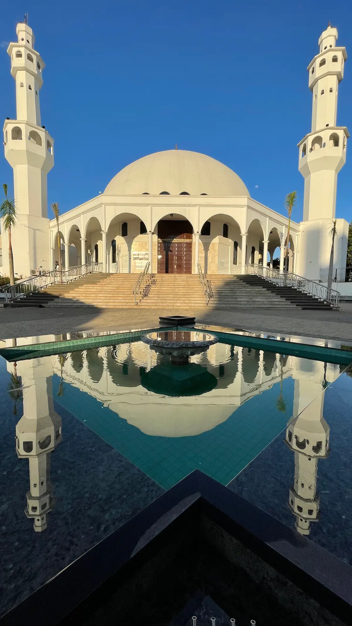 Arquitetura externa da Mesquita Arabe